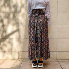 Load image into Gallery viewer, Completo kimono e Hakama sartoriale