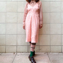 Load image into Gallery viewer, Sottoveste /abito sartoriale rosa 40s