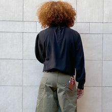Load image into Gallery viewer, Camicia Basile nera seta 80s