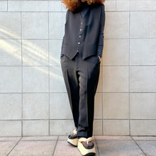 Load image into Gallery viewer, Completo nero a tre prezzi 90s