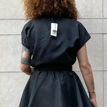 Load image into Gallery viewer, Blusa Escada by Margaretha ley seta 80s