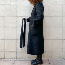 Load image into Gallery viewer, Cappotto nero in lana 70s