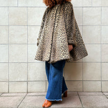 Load image into Gallery viewer, Fur for Fun animalier Moschino 80s