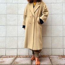 Load image into Gallery viewer, Cappotto Marella beige chiaro 80s