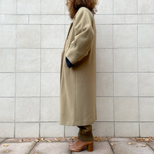 Load image into Gallery viewer, Cappotto Marella beige chiaro 80s