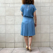 Load image into Gallery viewer, Completo Escada by Margaretha Ley carta da zucchero 80s