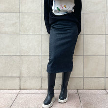 Load image into Gallery viewer, Gonna a pennello Stella Jean con stampa blu scuro e nero