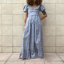 Load image into Gallery viewer, Abito Laura Ashley made in Wales 70s