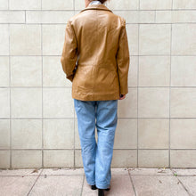 Load image into Gallery viewer, Giacca in pelle caramello 90s