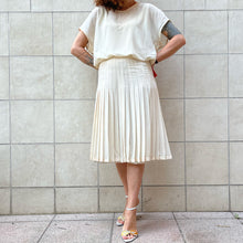 Load image into Gallery viewer, Completo Escada by Margaretha Ley Bianco 80s