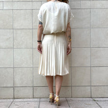 Load image into Gallery viewer, Completo Escada by Margaretha Ley Bianco 80s