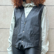 Load image into Gallery viewer, Gilet in pelle nera oversize 90s