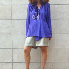 Load image into Gallery viewer, Blusa in chiffon di seta Fontana , in paillettes 70s