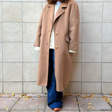 Load image into Gallery viewer, Cappotto double color cammello 80s