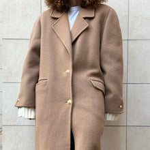 Load image into Gallery viewer, Cappotto double color cammello 80s