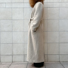 Load image into Gallery viewer, Cappotto sartoriale ecru 90s