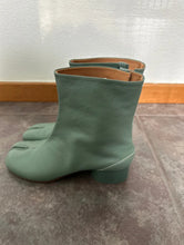 Load image into Gallery viewer, Tabi Margiela Verde tenue
