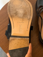 Load image into Gallery viewer, Sabot Loewe nere
