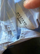 Load image into Gallery viewer, Camicia Oversize Weekend Max Mara a Righe – Logo Farfalla W.M
