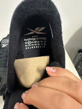 Load image into Gallery viewer, Maison Margiela X Reebok project 0 tabi

