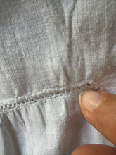 Load image into Gallery viewer, Camicia da Notte Vintage Sartoriale della nonna
