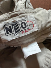 Load image into Gallery viewer, Pantaloni Neo Blood Tokyo – Bianchi anni ’80 (Deadstock)
