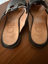 Load image into Gallery viewer, Sabot Loewe nere
