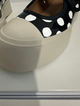 Load image into Gallery viewer, Mary Jane Pablo a pois
