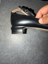 Load image into Gallery viewer, Valentino Garavani Leather Ankle Strap Pumps – Black | EU 40
