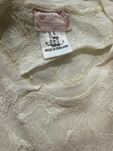 Load image into Gallery viewer, Top Ghost made England by Ossie Clark bianco 90s
