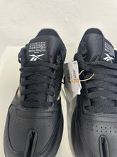 Load image into Gallery viewer, Maison Margiela X Reebok project 0

