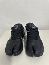 Load image into Gallery viewer, Maison Margiela X Reebok project 0
