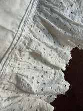 Load image into Gallery viewer, Gonna / Sottoveste in cotone e Pizzo Sangallo (Anni '30/'40)
