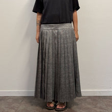 Load image into Gallery viewer, Gonna S’ Max Mara grigia plissettata

