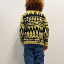 Load image into Gallery viewer, Maglione hand made in lana
