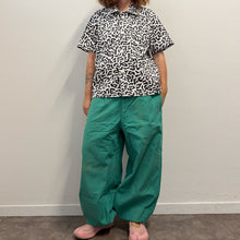 Load image into Gallery viewer, camicia “Bacteria Camo” coreana vintage
