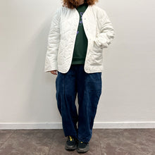 Load image into Gallery viewer, White liner jacket
