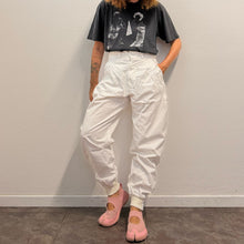 Load image into Gallery viewer, Pantaloni Neo Blood Tokyo – Bianchi anni ’80 (Deadstock)
