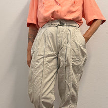 Load image into Gallery viewer, Pantaloni Neo Blood Tokyo – tortora chiaro  anni ’80 (Deadstock)

