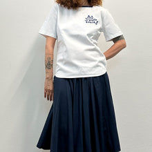 Load image into Gallery viewer, T-shirt Marina inglese  La Stessa barca
