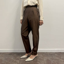 Load image into Gallery viewer, Pantalone Romeo Gigli color Cioccolato vita alta 80S
