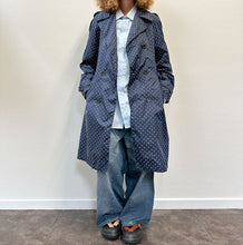 Load image into Gallery viewer, Trench Comme Des Garçon blu a pois bianchi 90s
