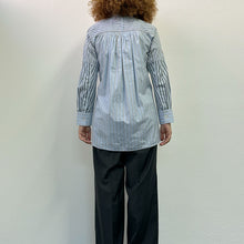 Load image into Gallery viewer, Camicia Carven a righe
