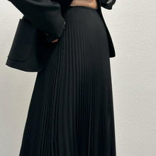 Load image into Gallery viewer, Completo Max Mara nero Y2K
