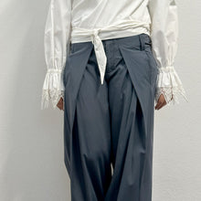 Load image into Gallery viewer, Pantaloni Malloni color grigio Y2K
