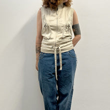 Load image into Gallery viewer, Karen Millen gilet seta color champagne Y2K
