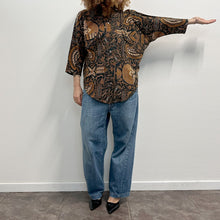 Load image into Gallery viewer, Camicia Balinese con stampe 90s
