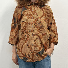 Load image into Gallery viewer, Camicia Balinese con stampe 90s
