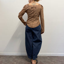 Load image into Gallery viewer, Camicia / Blusa Vintage Y2K – Color Caffè Latte
