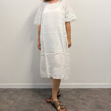 Load image into Gallery viewer, Camicia da Notte Vintage Sartoriale della nonna
